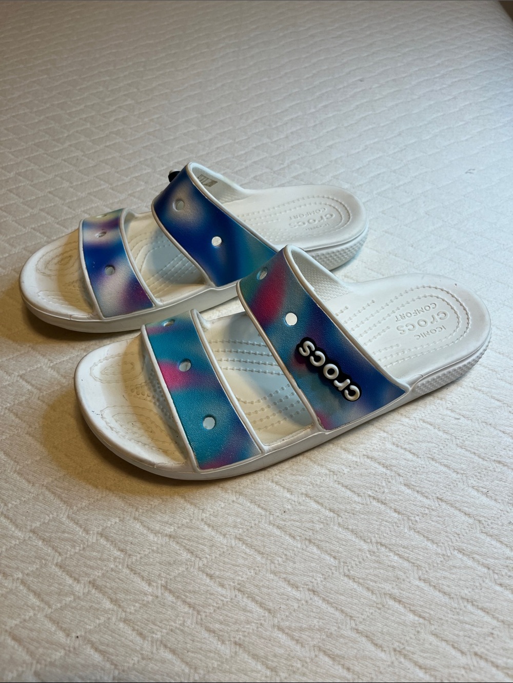 CROCS White Slide Sandals with Blue-Purple-Pink, croc charms, M5 W7